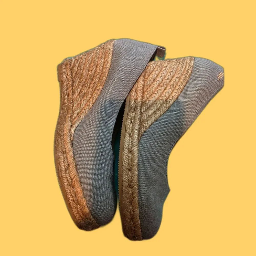 Viscata Barcelona Canvas Wedge Espadrilles- Women's Size 7.5